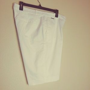 Lauren Ralph Lauren Active Size 10 White Shorts